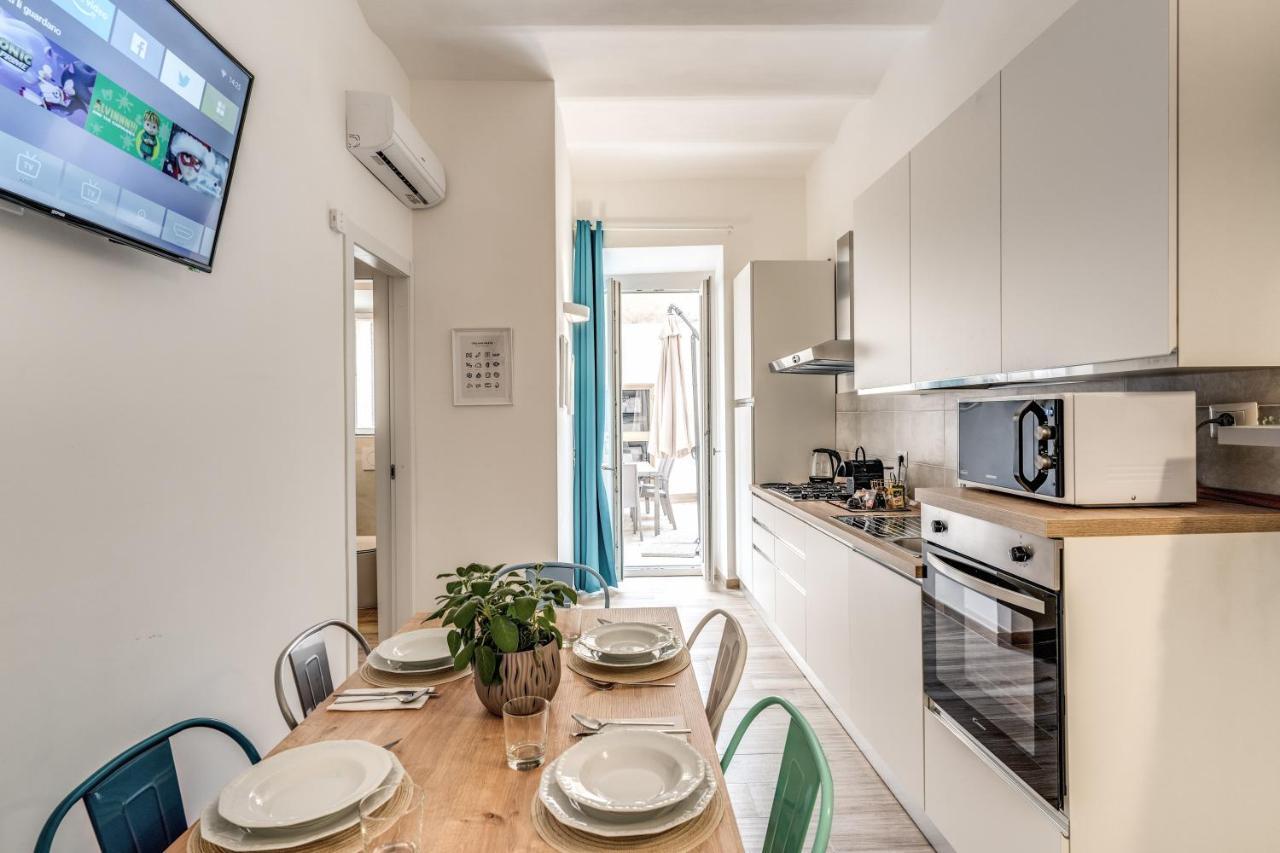 Nala Luxury Apartment With Terrace โรม ภายนอก รูปภาพ
